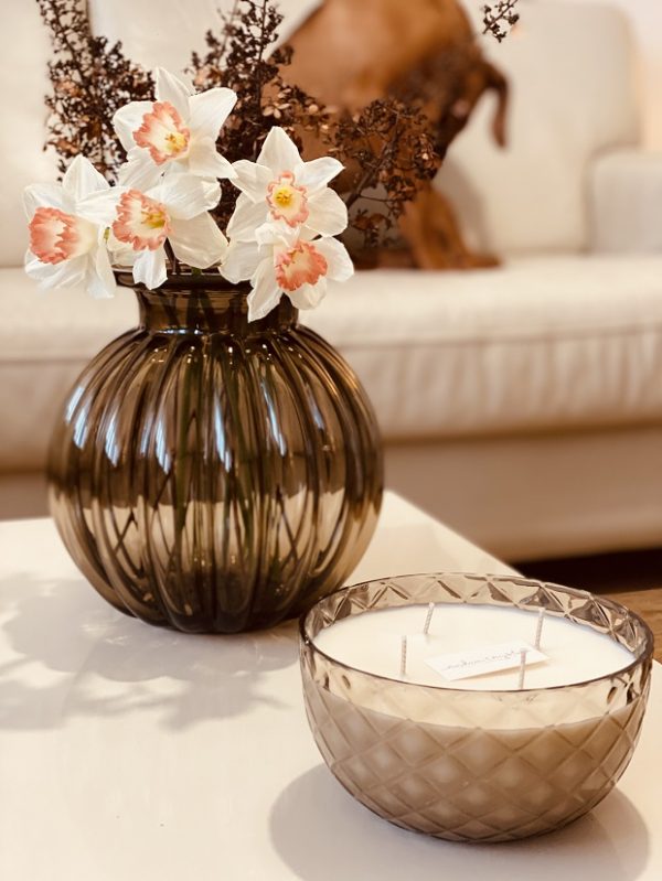 "CRYSTALKA" NATURAL CANDLE/BOWL IN SMOKY CRYSTAL - Image 6