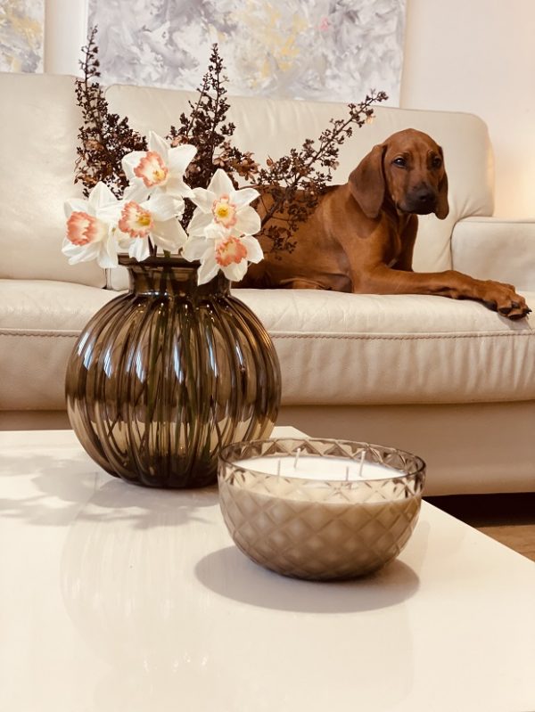 "CRYSTALKA" NATURAL CANDLE/BOWL IN SMOKY CRYSTAL - Image 2