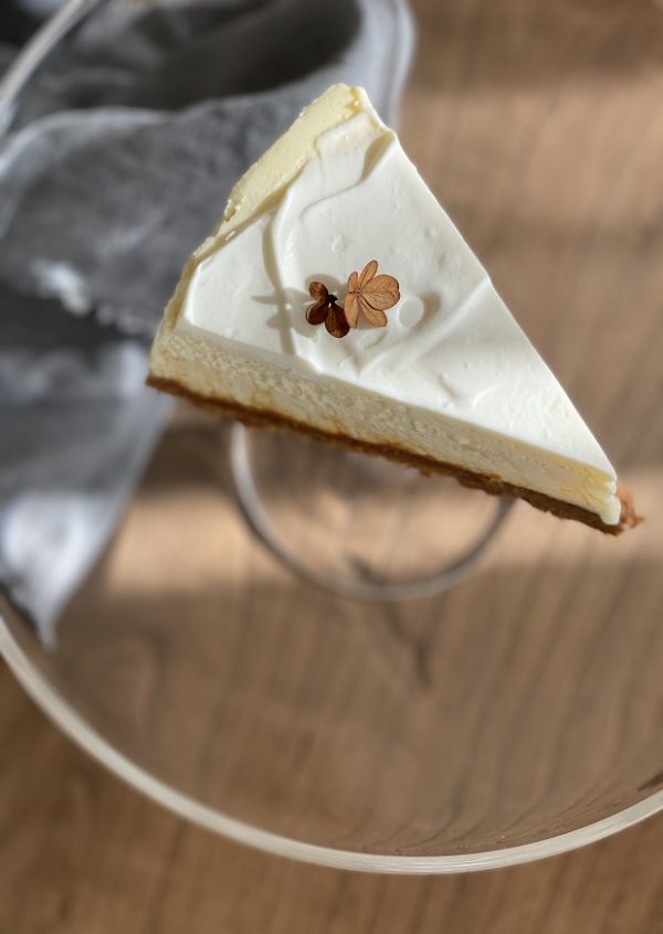 "Pan Pusinka" Cake Plate - Image 3